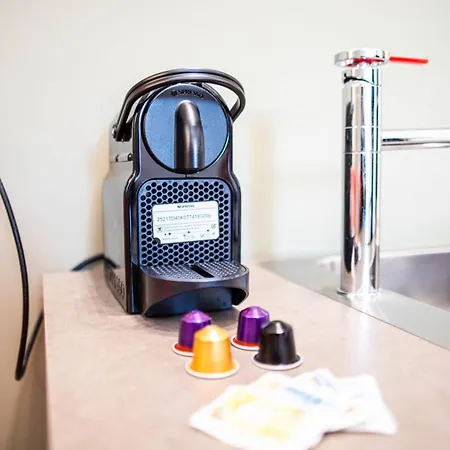 La Superba Mansion Regale Tra Porto E Mare アパート