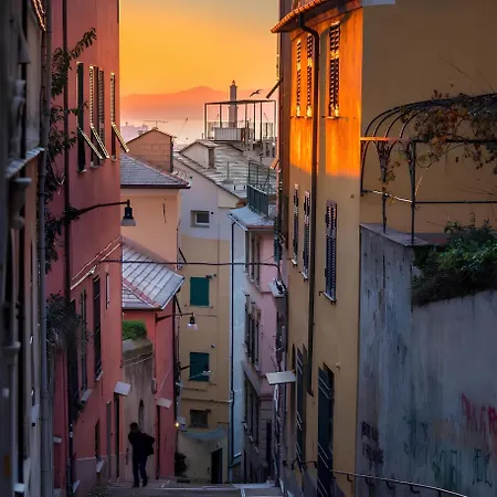 La Superba Mansion Regale Tra Porto E Mare アパート ジェノヴァ